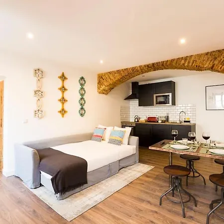 Ola - Castelo Iii Apartment